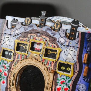 Cluepuzzle - The Wonderbox of Alice. Jigsaw puzzle box